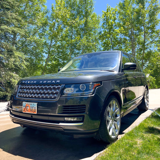 Full interior detailing service by SparkClean in Park City, Utah. Includes vacuuming, carpet shampoo, leather seat cleaning, and dashboard conditioning. Perfect for families and pet owners.